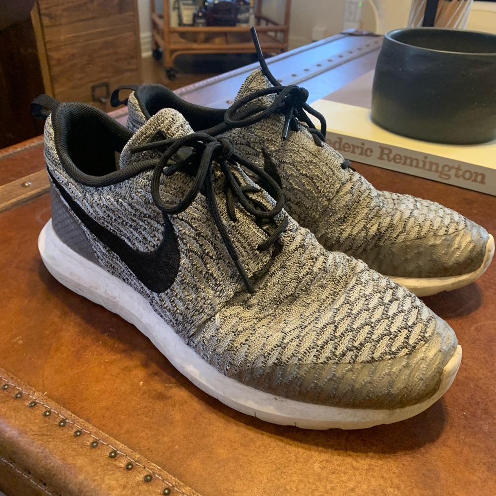 Nike shoes